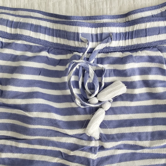 Vineyard Vines Striped Lined Shorts L - Picture 3 of 4